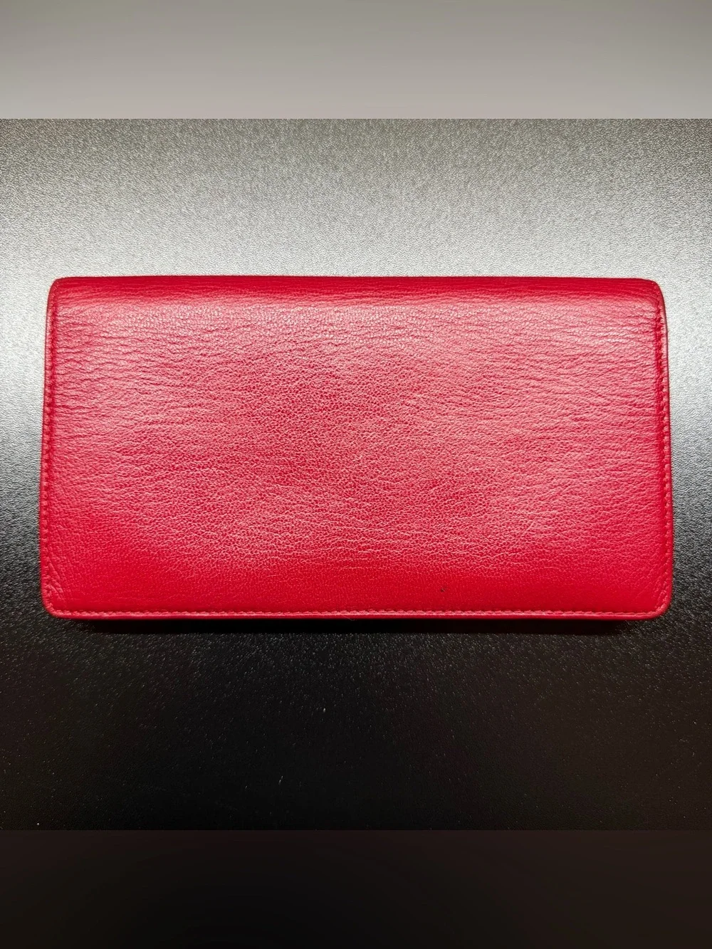 CHANEL Caviar Sevruga Yen Red Wallet